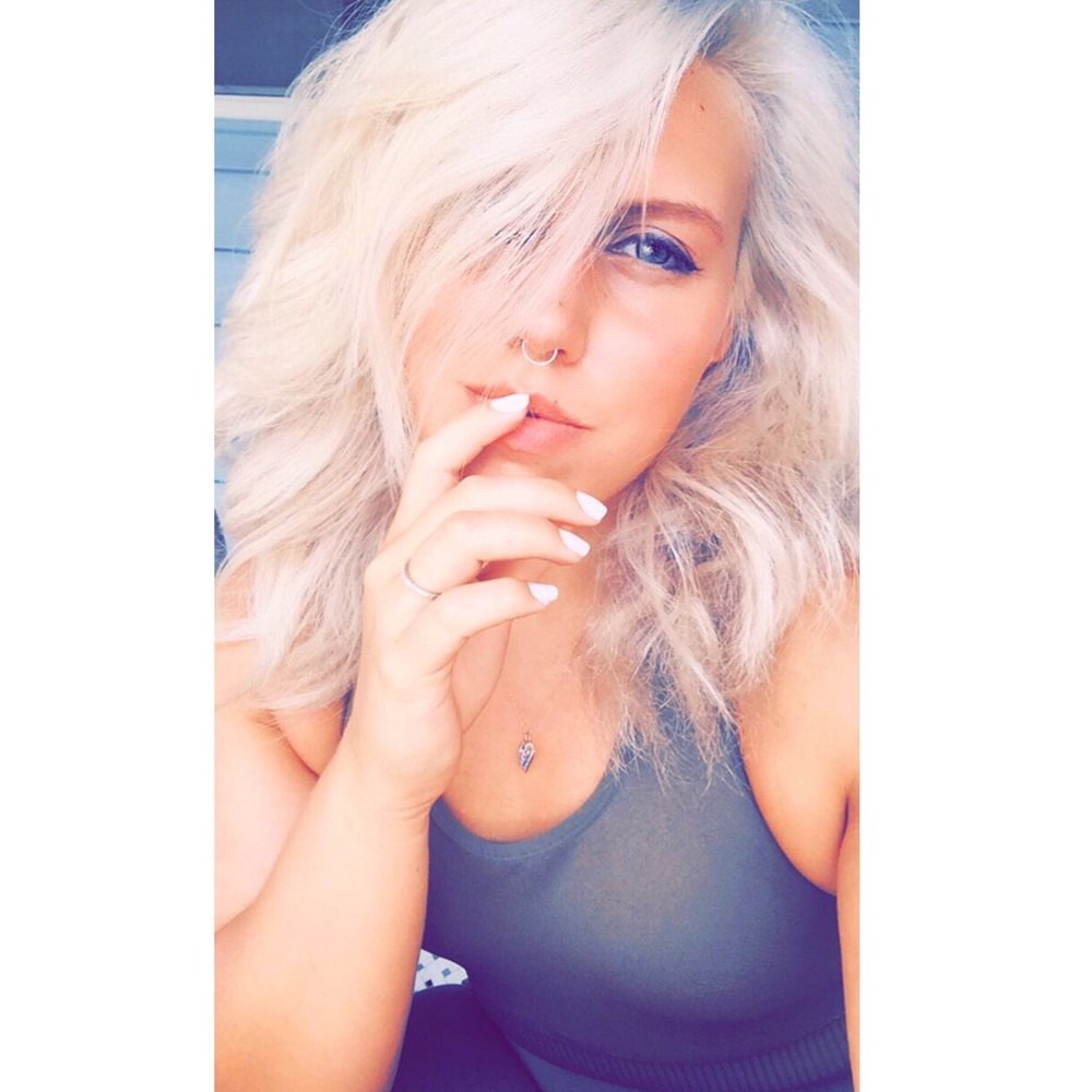 Meet your Posher, Ashlee